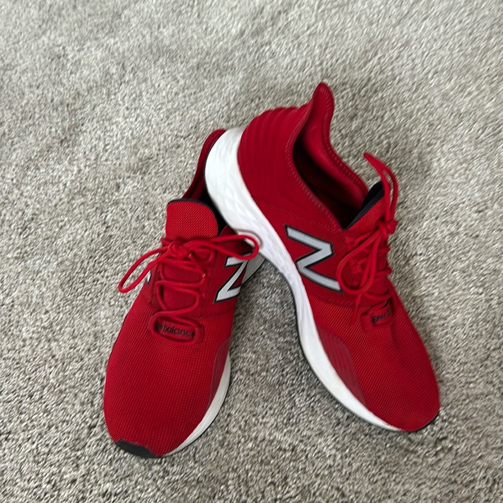 New Balance -Fresh Foam Roav, size 11 in men, EUC